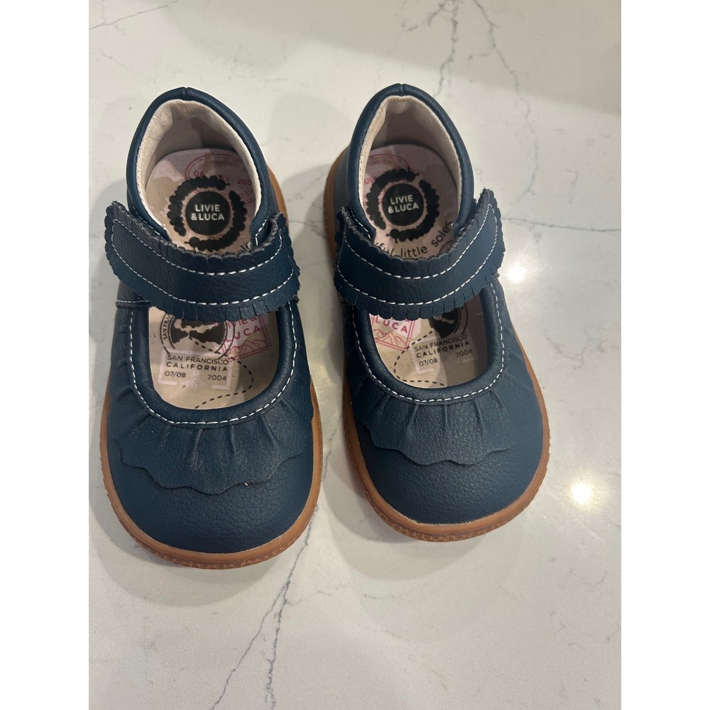 Livie & Luca Mary Jane Navy Blue Scalloped Leather Honeycomb Sole Shoes 6